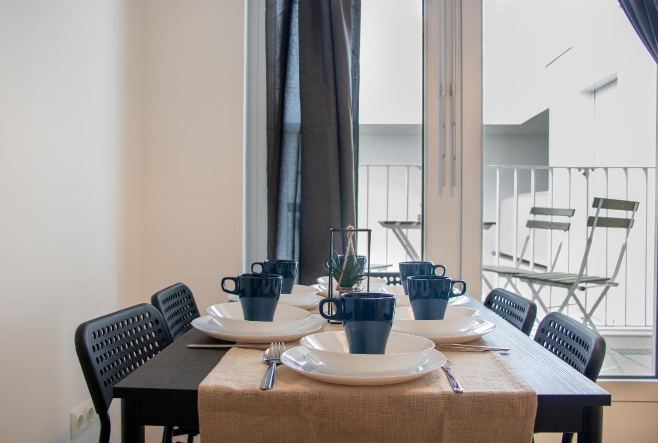 Flat2Go Modern Apartments - Harmony Of City And Nature เวียนนา ภายนอก รูปภาพ