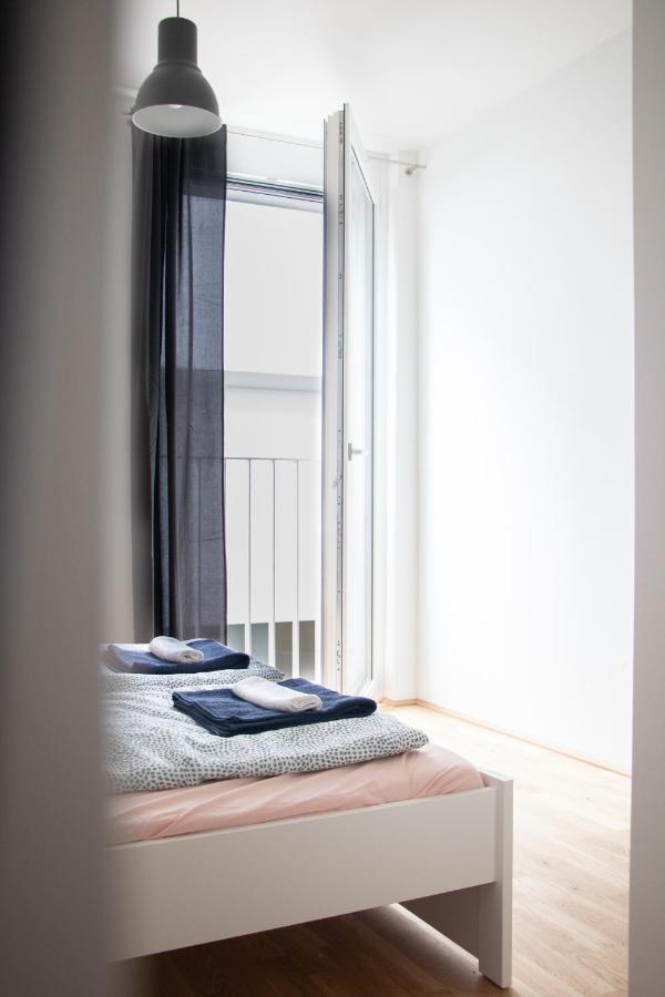 Flat2Go Modern Apartments - Harmony Of City And Nature เวียนนา ภายนอก รูปภาพ